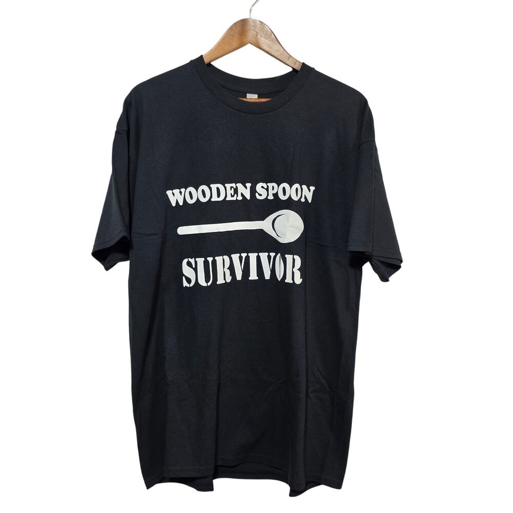 Gildan Screen Printed Black T-shirt Size XL Wooden Spoon Survivor New *Flaw
